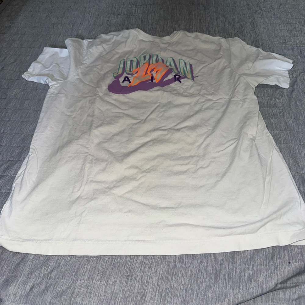 Jordan Standard Fit White Tee